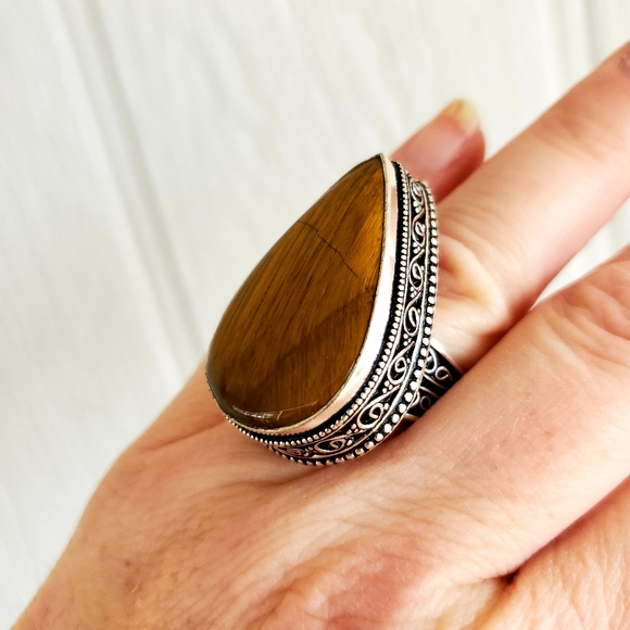New Tiger Eye 925 Silver Statement Ring. - Picture 4 of 8